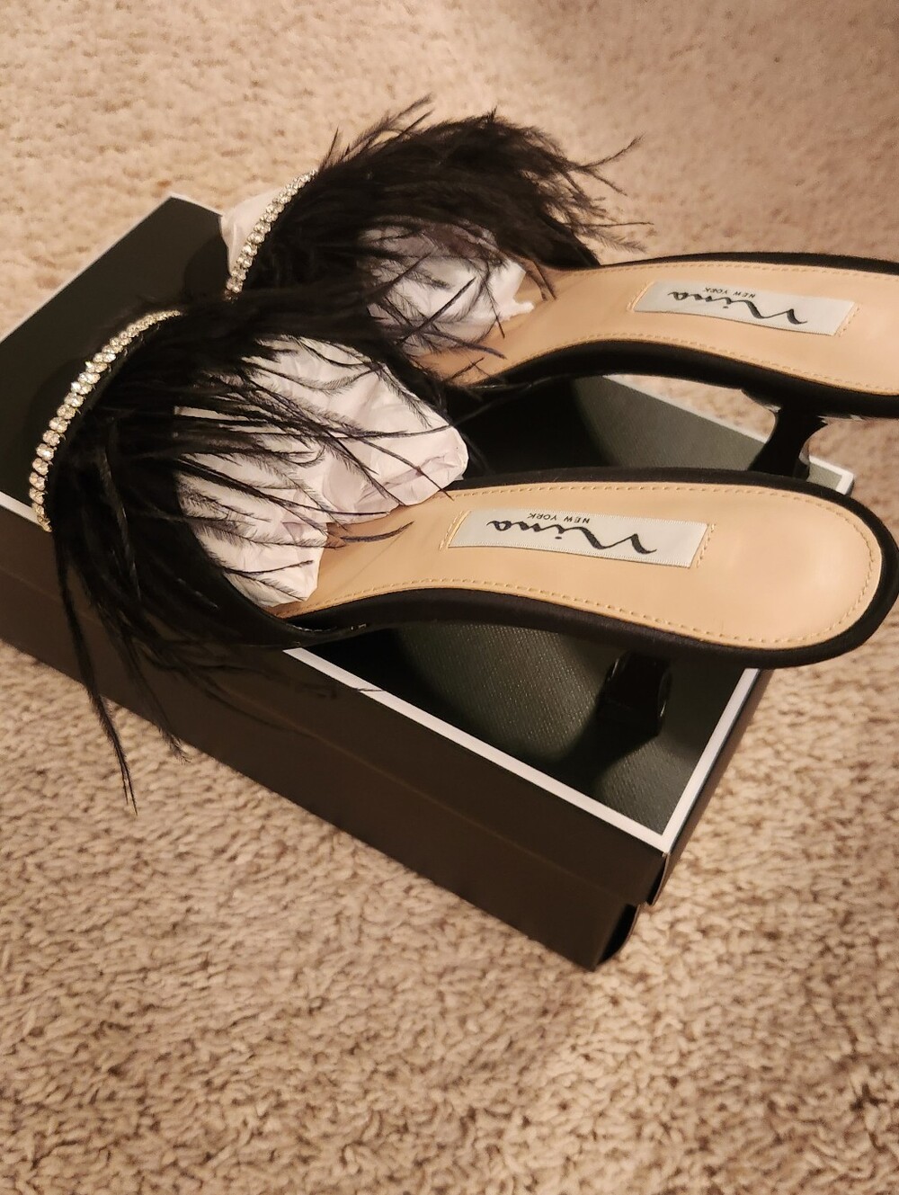 Nina Black Feather & Crystal Slide Sandals Size 6.5 - Picture 5 of 5